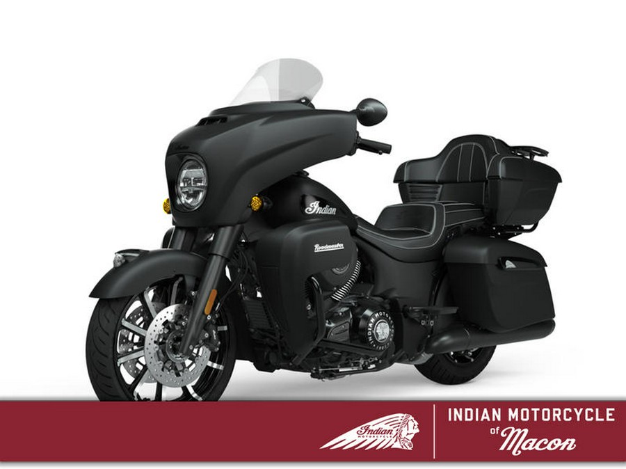 2023 Indian Motorcycle® Roadmaster® Dark Horse® Black Smoke
