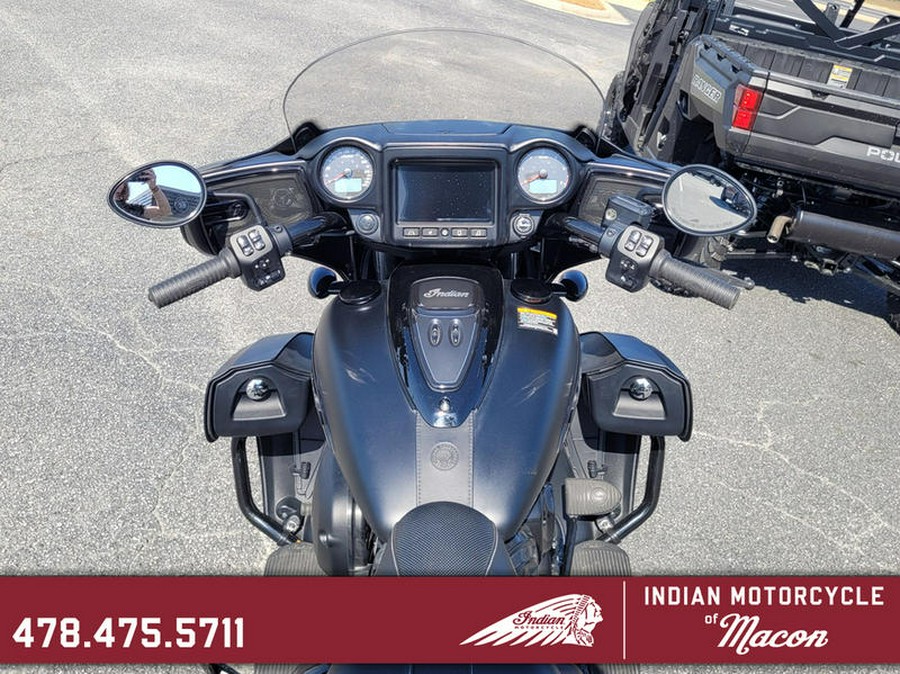 2023 Indian Motorcycle® Roadmaster® Dark Horse® Black Smoke