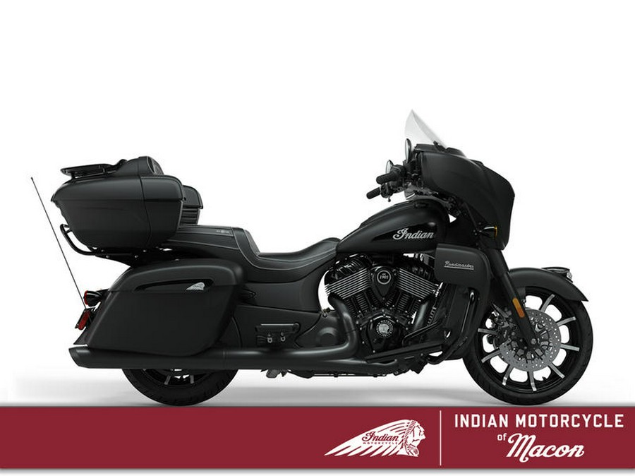 2023 Indian Motorcycle® Roadmaster® Dark Horse® Black Smoke