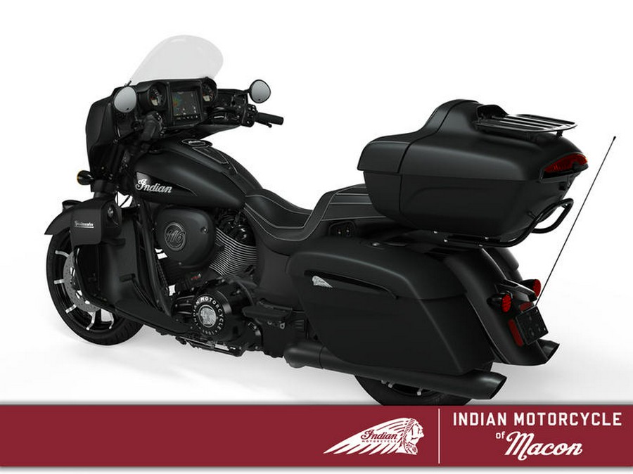 2023 Indian Motorcycle® Roadmaster® Dark Horse® Black Smoke