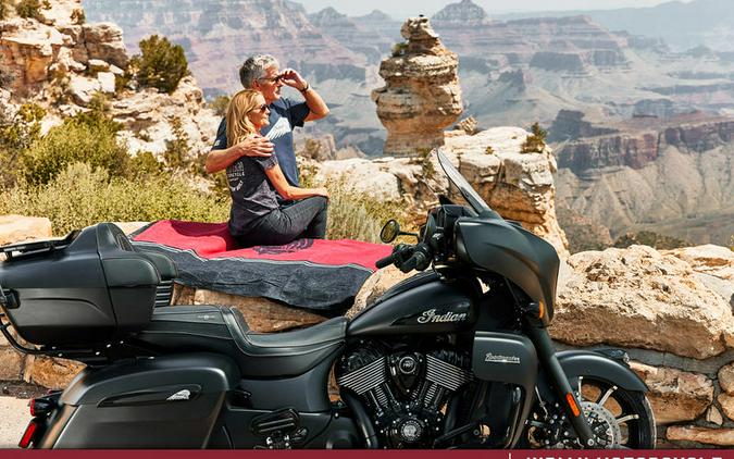 2023 Indian Motorcycle® Roadmaster® Dark Horse® Black Smoke