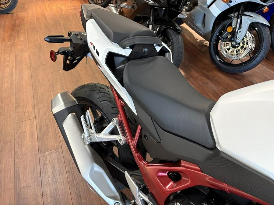 2025 Honda® CB750 Hornet