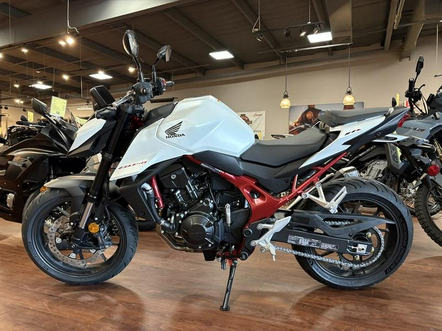 2025 Honda® CB750 Hornet