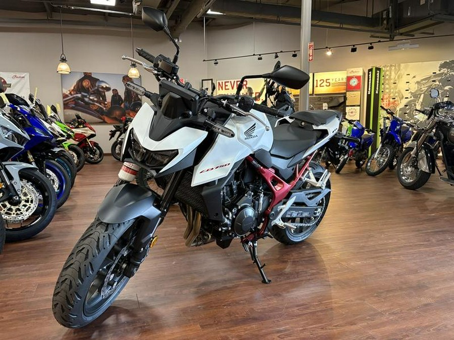 2025 Honda® CB750 Hornet