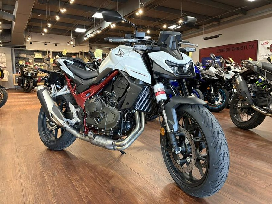 2025 Honda® CB750 Hornet
