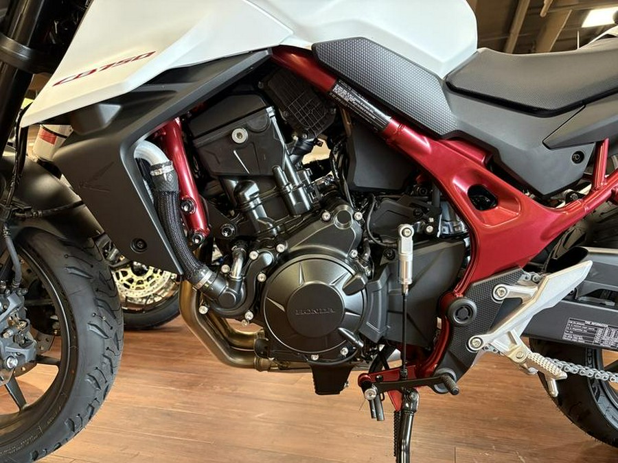 2025 Honda® CB750 Hornet
