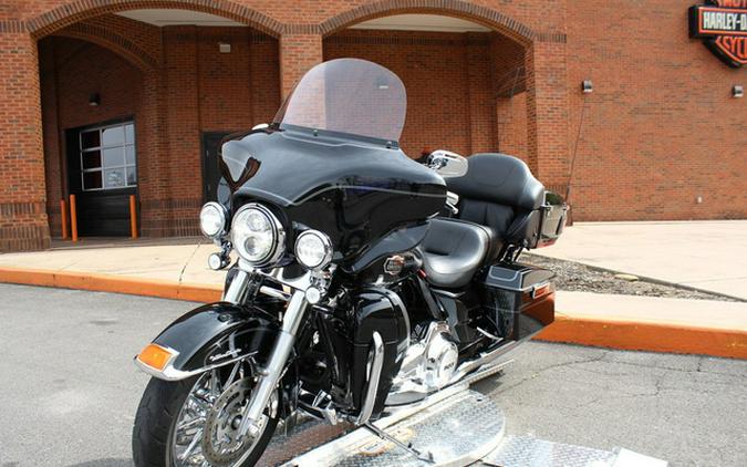 2012 Harley-Davidson FLHTCU - Electra Glide Ultra Classic