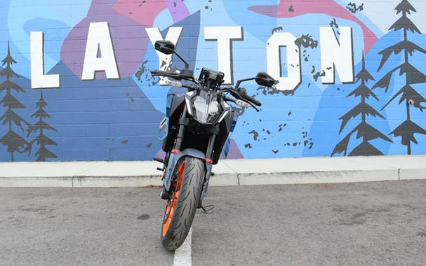 2024 KTM Duke 390