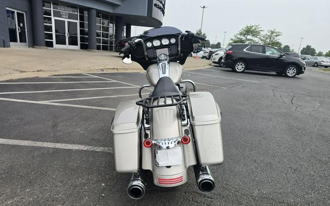 2018 HARLEY DAVIDSON STREET GLIDE