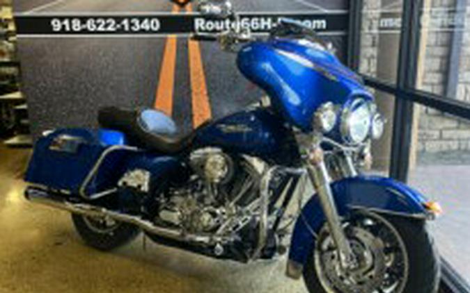 2007 Harley-Davidson Electra Glide® Standard Pacific Blue Pearl