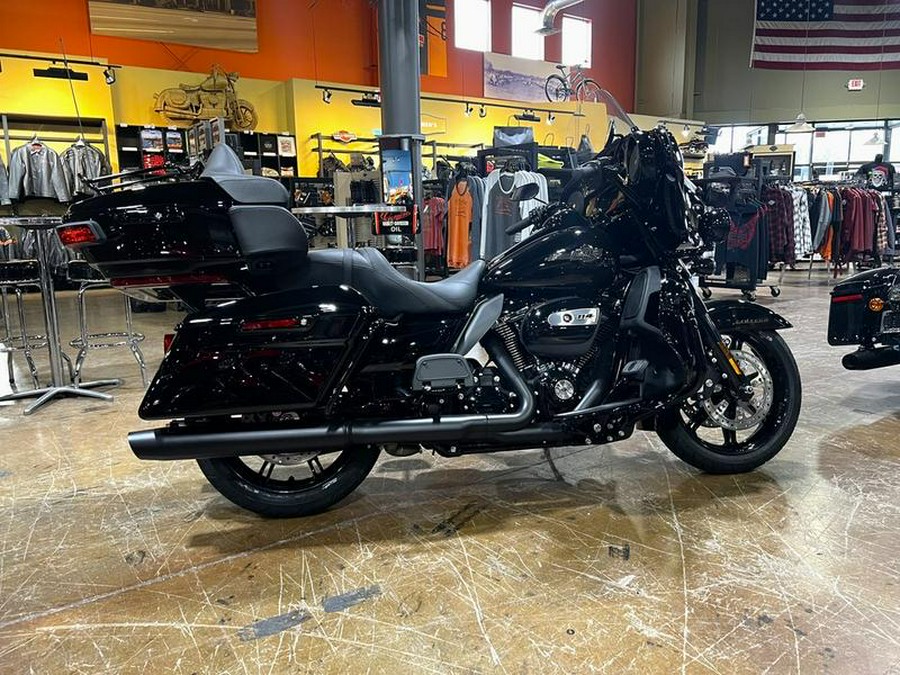 2023 Harley-Davidson® FLHTK - Ultra Limited