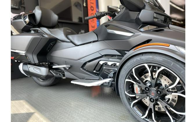 2023 Can-Am Spyder RT Limited