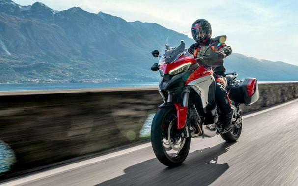 2024 Ducati Multistrada V4 S Travel & Radar Red