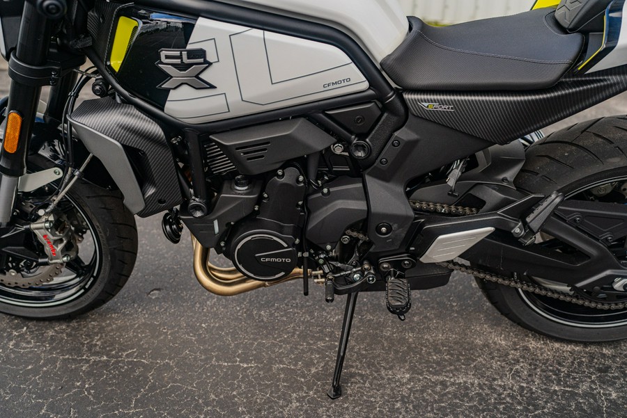 2022 CFMOTO 700CL-X Sport