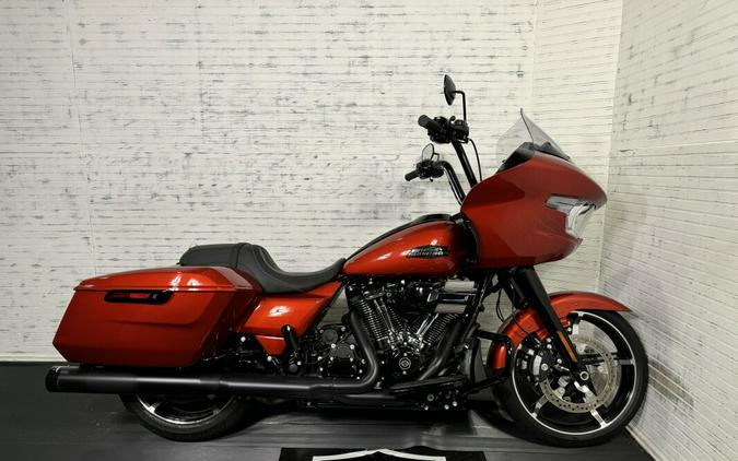 2024 Harley-Davidson Road Glide™ w/ Exhaust, windshield, and docking hardware installed!