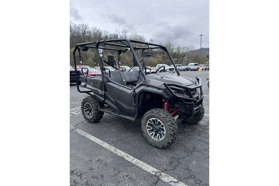 2017 Honda Pioneer 1000-5 Limited Edition