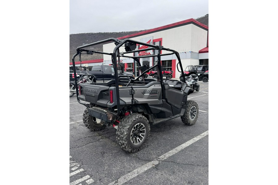 2017 Honda Pioneer 1000-5 Limited Edition