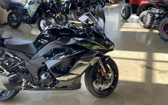 2025 Kawasaki Ninja® 1100SX ABS