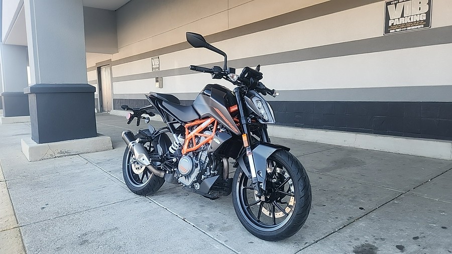2023 KTM 390 DUKE