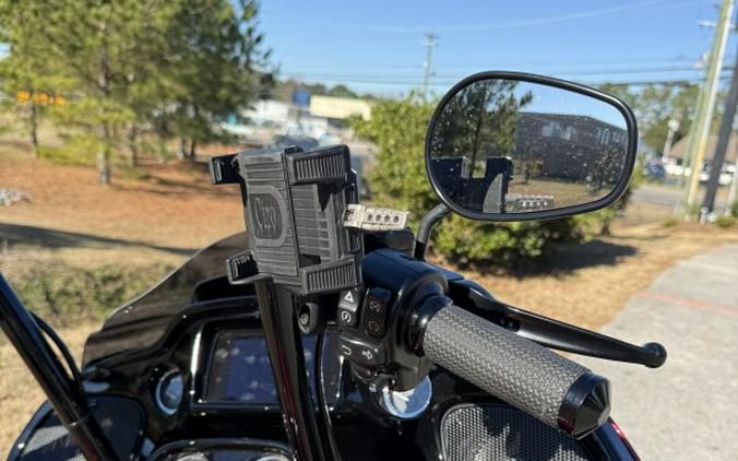 2022 Harley-Davidson® FLTRXS Road Glide® Special