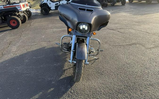 2017 Harley-Davidson® FLHXS - Street Glide® Special