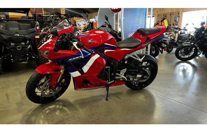 2024 Honda CBR600RR Base