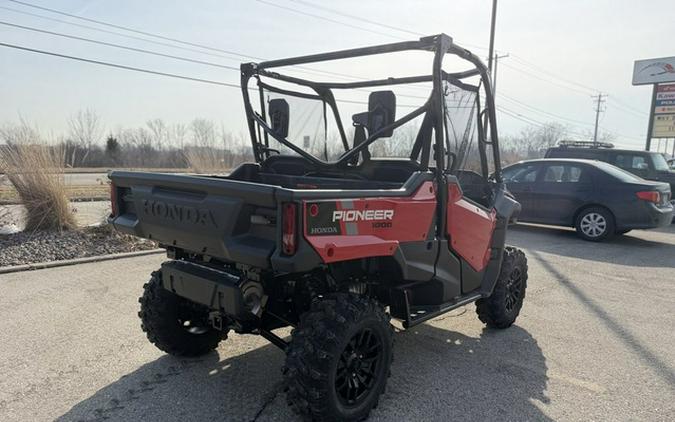 2025 Honda Pioneer 1000 Deluxe