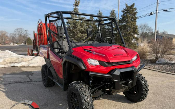 2025 Honda Pioneer 1000 Deluxe