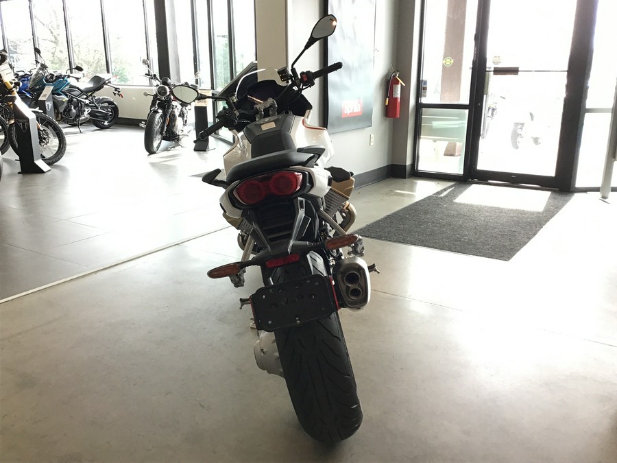 2024 Moto Guzzi V100 Mandello