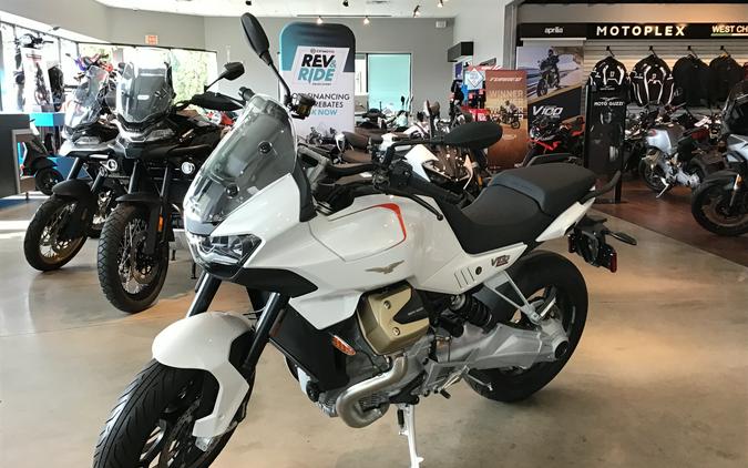 2024 Moto Guzzi V100 Mandello