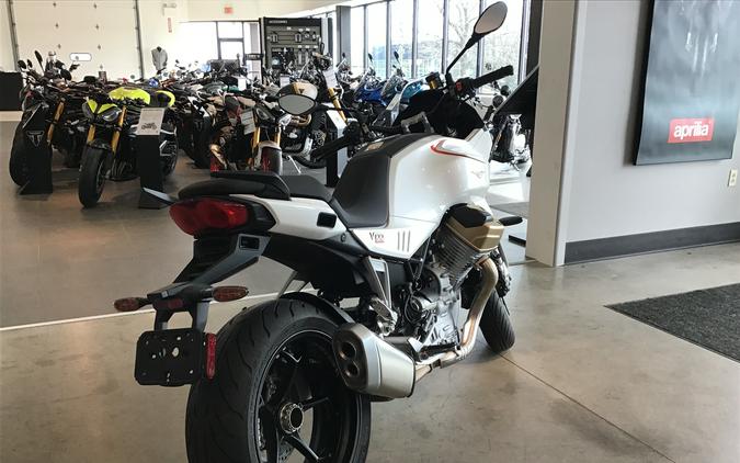 2024 Moto Guzzi V100 Mandello
