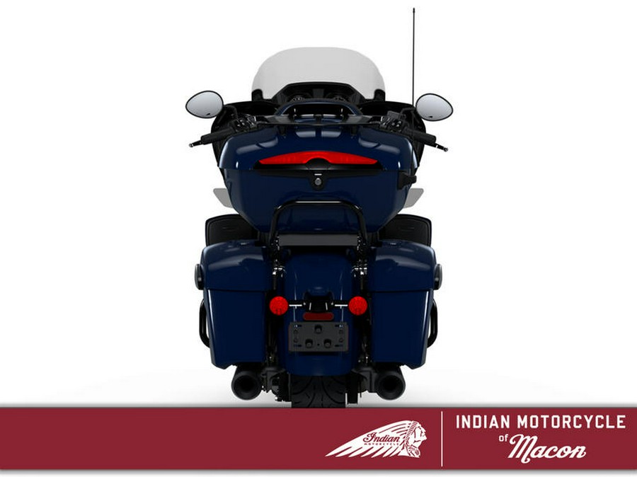 2024 Indian Motorcycle® Pursuit® Dark Horse® with PowerBand Audio Package Springfield Blue