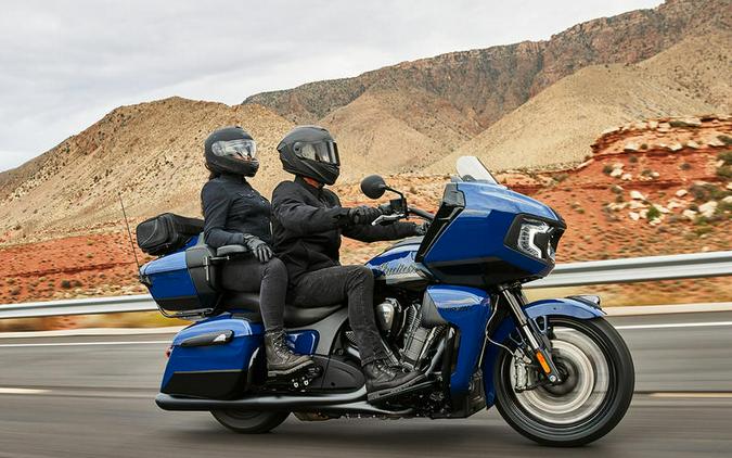 2024 Indian Motorcycle® Pursuit® Dark Horse® with PowerBand Audio Package Springfield Blue