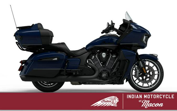 2024 Indian Motorcycle® Pursuit® Dark Horse® with PowerBand Audio Package Springfield Blue