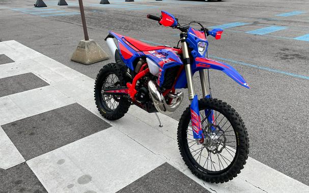 2026 Beta Motorcycles 300 RR Race Edition 2-Stroke - (LIKE NEW!)