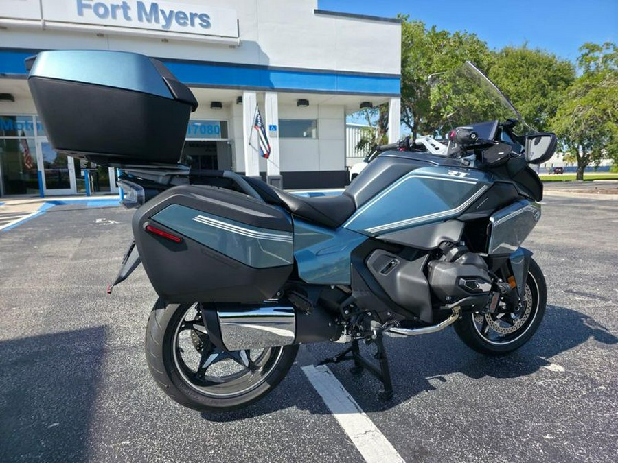New 2026 BMW R1300RT