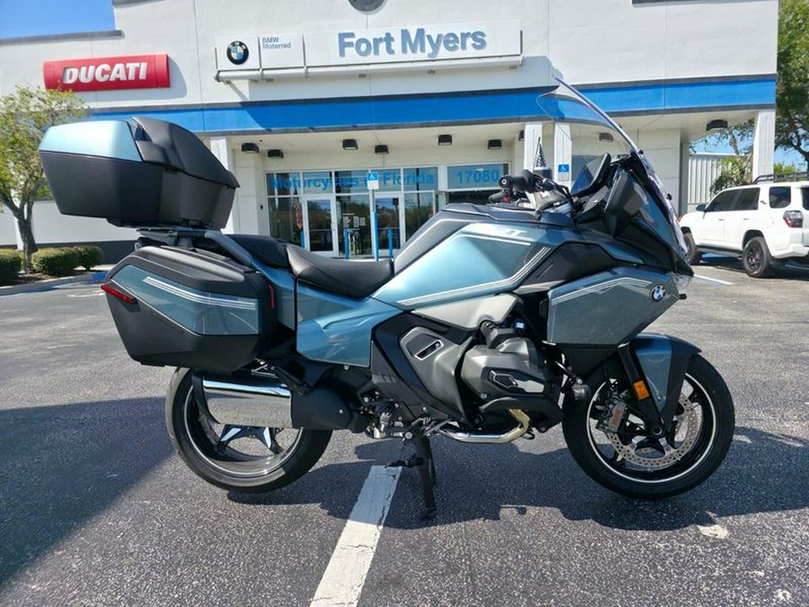 New 2026 BMW R1300RT