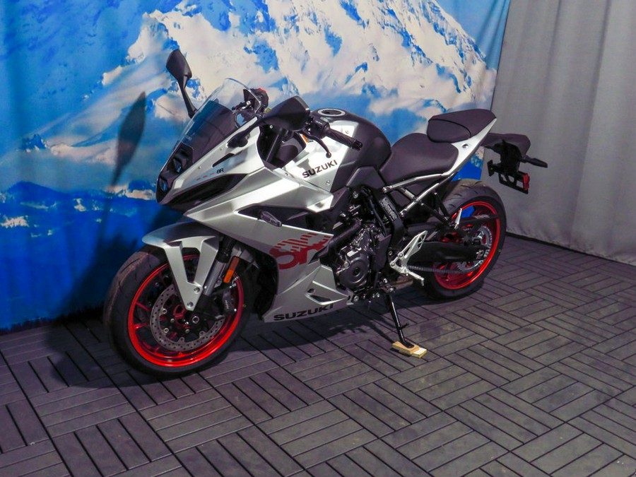 2024 Suzuki GSX-8R