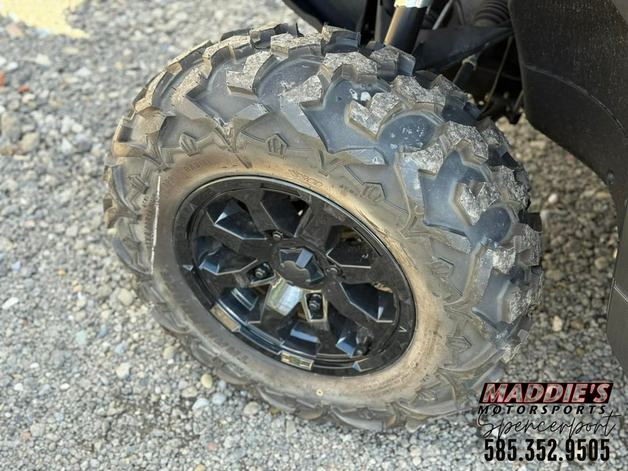 2025 Can-Am Defender DPS HD9