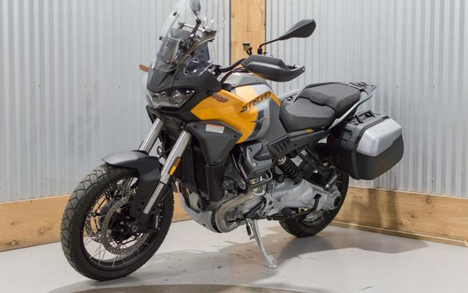 2024 Moto Guzzi Stelvio