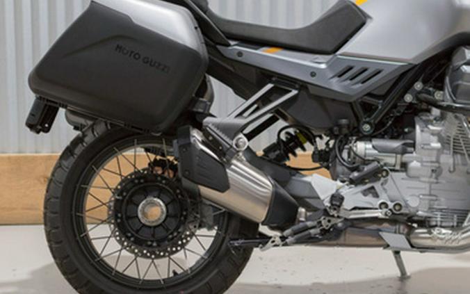 2024 Moto Guzzi Stelvio