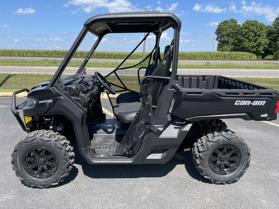 2025 Can-Am DEFENDER XT 62 HD9 - STEALTH BLK