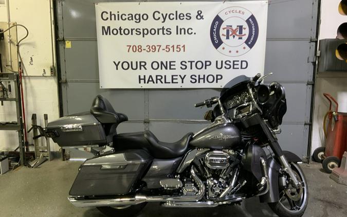 2014 Harley-Davidson Street Glide FLHXS Special