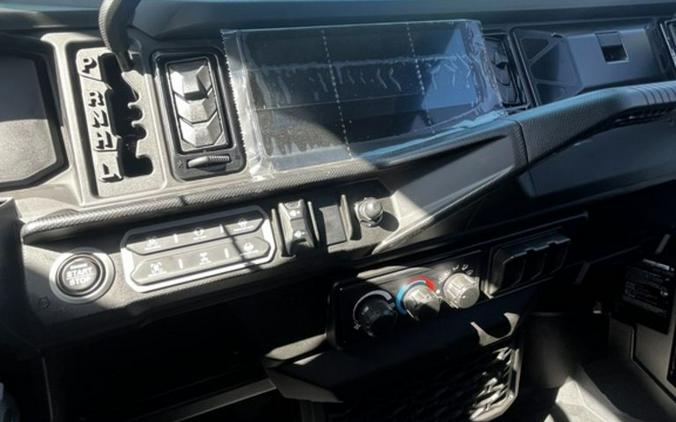 2026 Can-Am Defender MAX Limited HD11