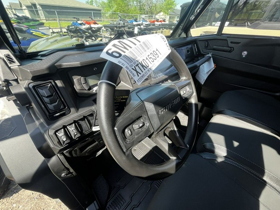 2026 Can-Am Defender MAX Limited HD11