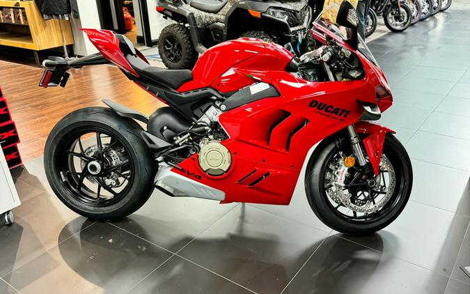 2024 Ducati Panigale V4