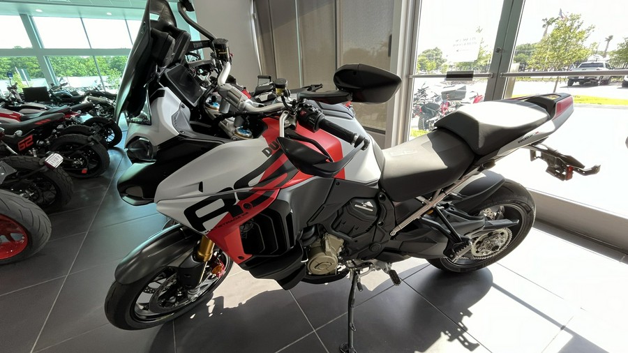 2024 Ducati MULTISTRADA V4 RS