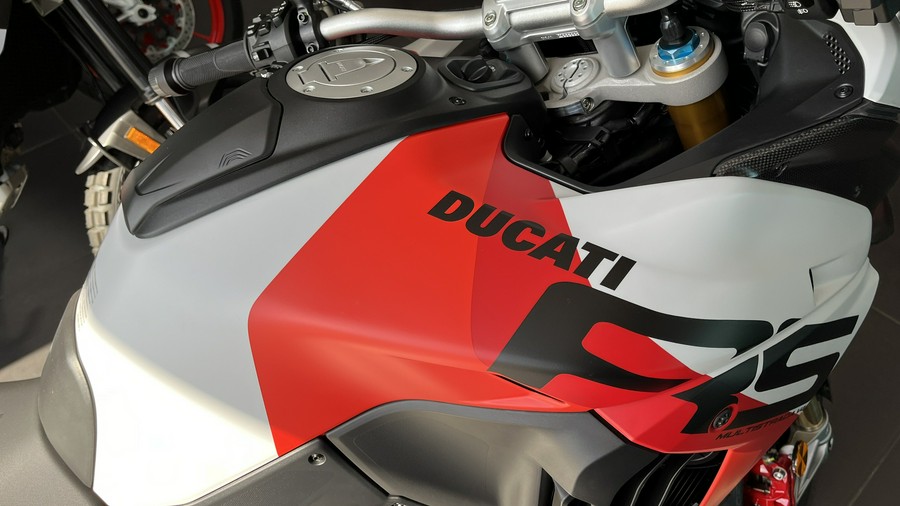 2024 Ducati MULTISTRADA V4 RS