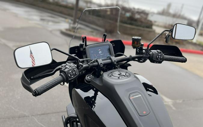2022 Harley-Davidson® Pan America™ 1250 Special RA1250S Black