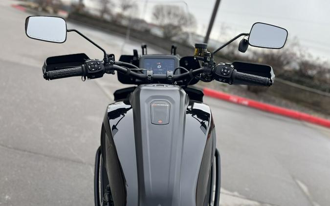 2022 Harley-Davidson® Pan America™ 1250 Special RA1250S Black